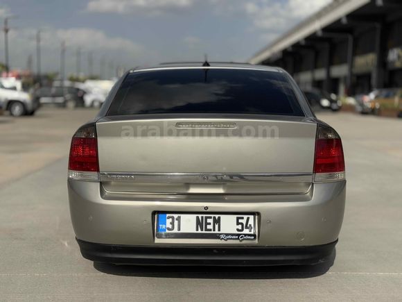 ‘BEYOĞLU’ 2004 Opel Vectra 1.6 Comfort Sunroof