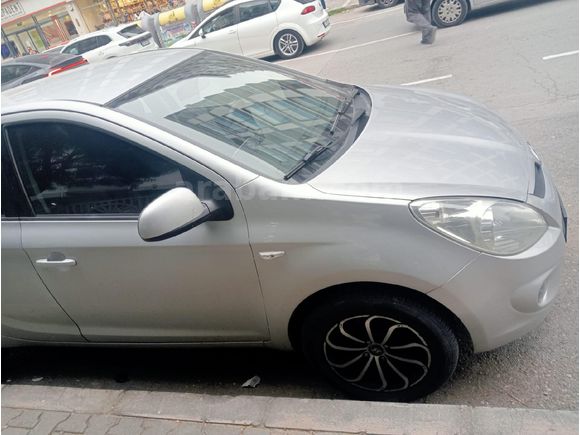 Sahibinden Hyundai i20 1.4 CRDi Team 2012 Model