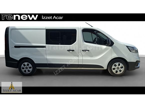 İZZET ACAR DAN 2025 RENAULT TRAFIC 2.0 DCI GRAND CONFORT 5+1 6M3