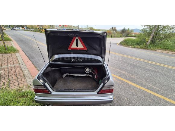 Sahibinden Mercedes - Benz E 200 1994 Model Kırşehir
