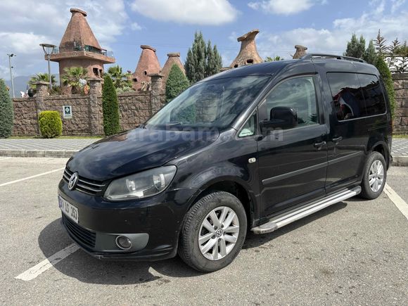 Sahibinden Volkswagen Caddy 1.6 TDI Comfortline 2012 Model  241.000 km Siyah