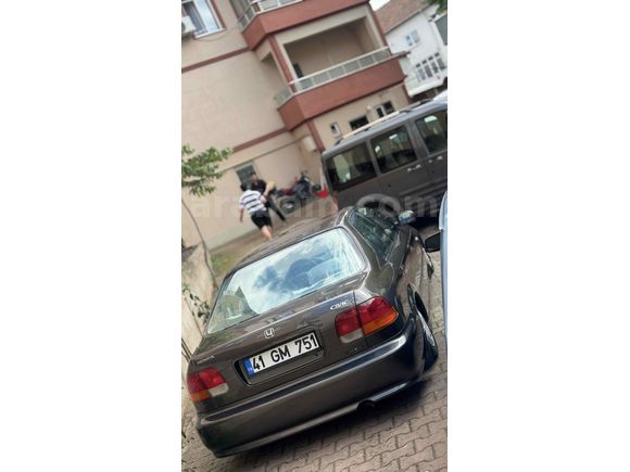 Sahibinden Honda Civic 1.6 i ES 2000 Model 