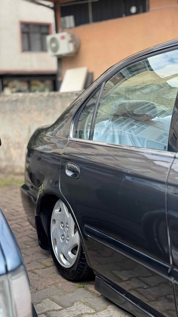 Sahibinden Honda Civic 1.6 i ES 2000 Model Kocaeli 300.000 km Füme 6