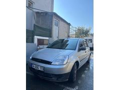 SAHİBİNDEN TEMİZ FORD FİEASTA