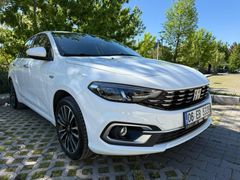 SAHİBİNDEN FİAT EGEA 1.6 MULTİJET LOUNGE FULL PAKET EKSTRALI 2026  MODEL 3150 KM