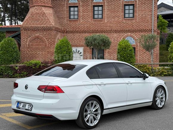 Sahibinden Volkswagen Passat 1.5 TSi Impression 2021 Model 