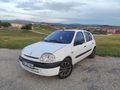 Sahibinden Renault Clio OTOMATİK 1.6 RTE 2000 Model