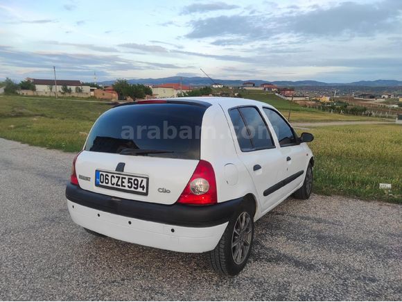 Sahibinden Renault Clio OTOMATİK 1.6 RTE 2000 Model