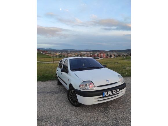 Sahibinden Renault Clio OTOMATİK 1.6 RTE 2000 Model
