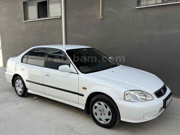 Sahibinden Honda Civic 1.6 i ES 2000 Model 