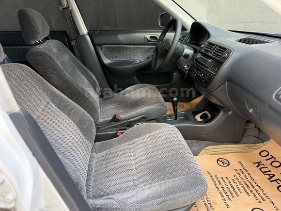 Sahibinden Honda Civic 1.6 i ES 2000 Model 