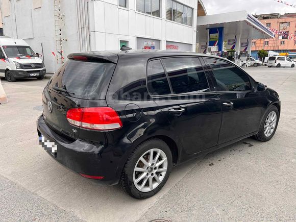 Acil Volkswagen Golf 1.6 Trendline 2010 Model 