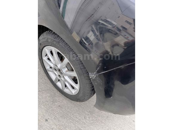 Acil Volkswagen Golf 1.6 Trendline 2010 Model 