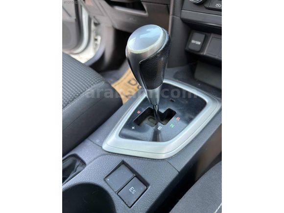2013 AURIS OTOMATİK CAM TAVAN 190BİNDE