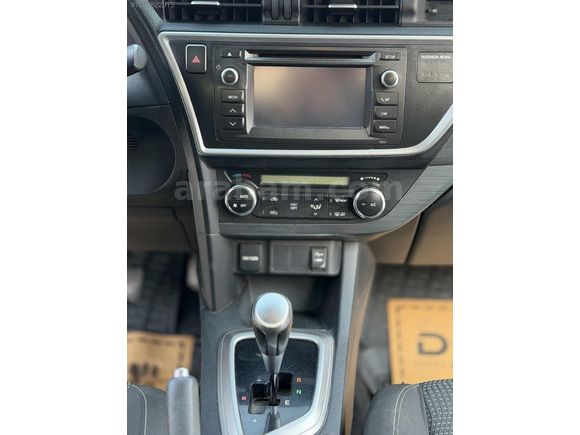 2013 AURIS OTOMATİK CAM TAVAN 190BİNDE