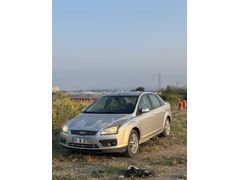Sahibinden Ford Focus 1.6 Ghia 2006 Model  358.000 km Gri (Gümüş)