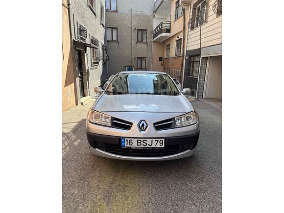 Sahibinden Renault Megane 1.4 Authentique 2009 Model 