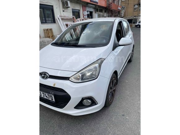 Sahibinden Hyundai i10 1.2 D-CVVT Elite 2015 Model İstanbul 74.000 km Beyaz