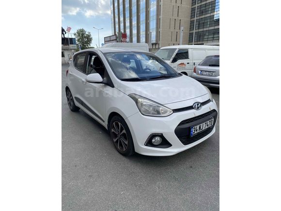 Sahibinden Hyundai i10 1.2 D-CVVT Elite 2015 Model İstanbul 74.000 km Beyaz