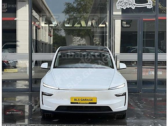 Galeriden Tesla Model Y Standart Range 2025 Model Konya 8.700 km