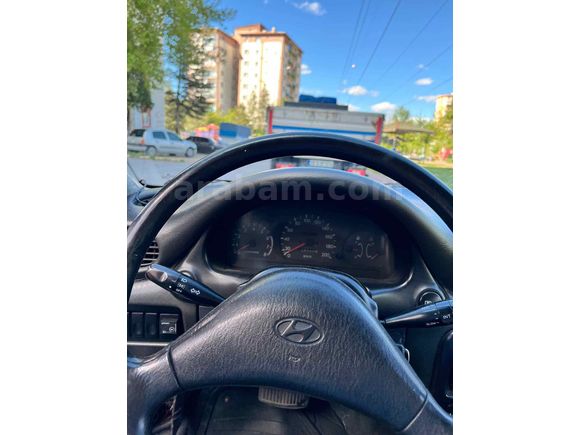 Sahibinden Hyundai Accent 1.5 GLS 1998 Model 