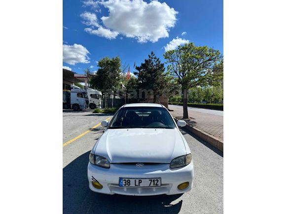 Sahibinden Hyundai Accent 1.5 GLS 1998 Model 