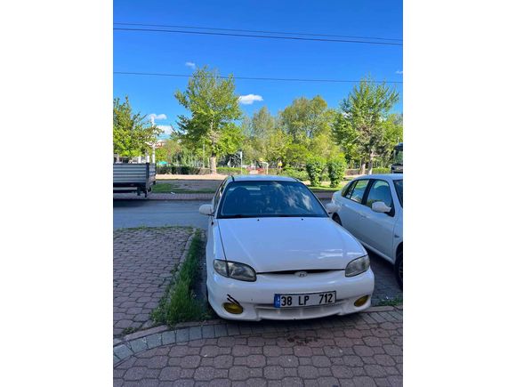 Sahibinden Hyundai Accent 1.5 GLS 1998 Model 