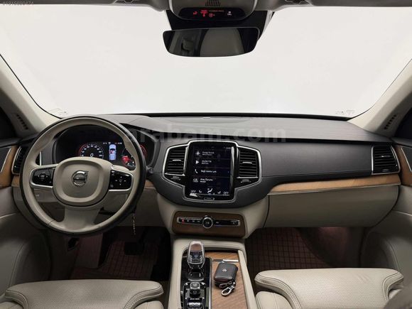 VOLVO XC90 B5 HYBRİD 7 KİŞİLİK