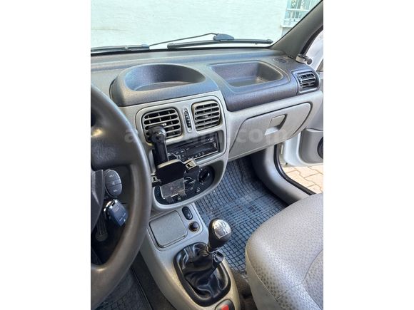 Sahibinden Renault Clio 1.5 dCi Authentique 2006 Model