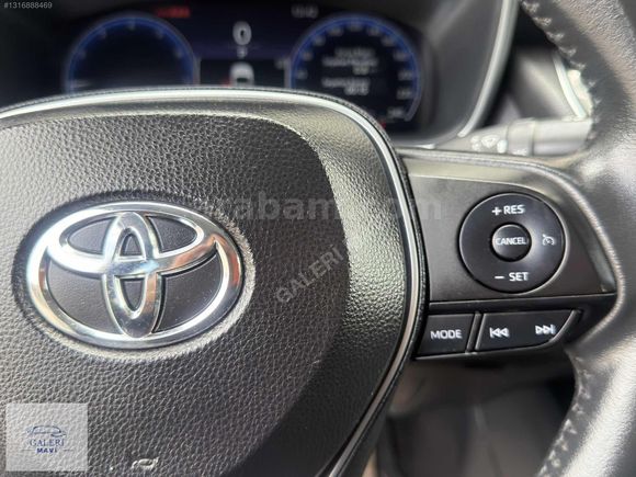 GALERİ MAVİ'DEN 2023 TOYOTA CORALLA 1.5 DREAM MULTIDRIVE S