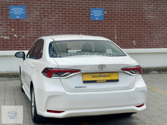 GALERİ MAVİ'DEN 2023 TOYOTA CORALLA 1.5 DREAM MULTIDRIVE S