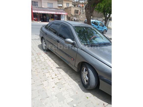 Sahibinden Renault Laguna 1.6 2001 Model 