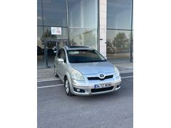 7kişilik düşük km aracımız 1.6 MANUEL