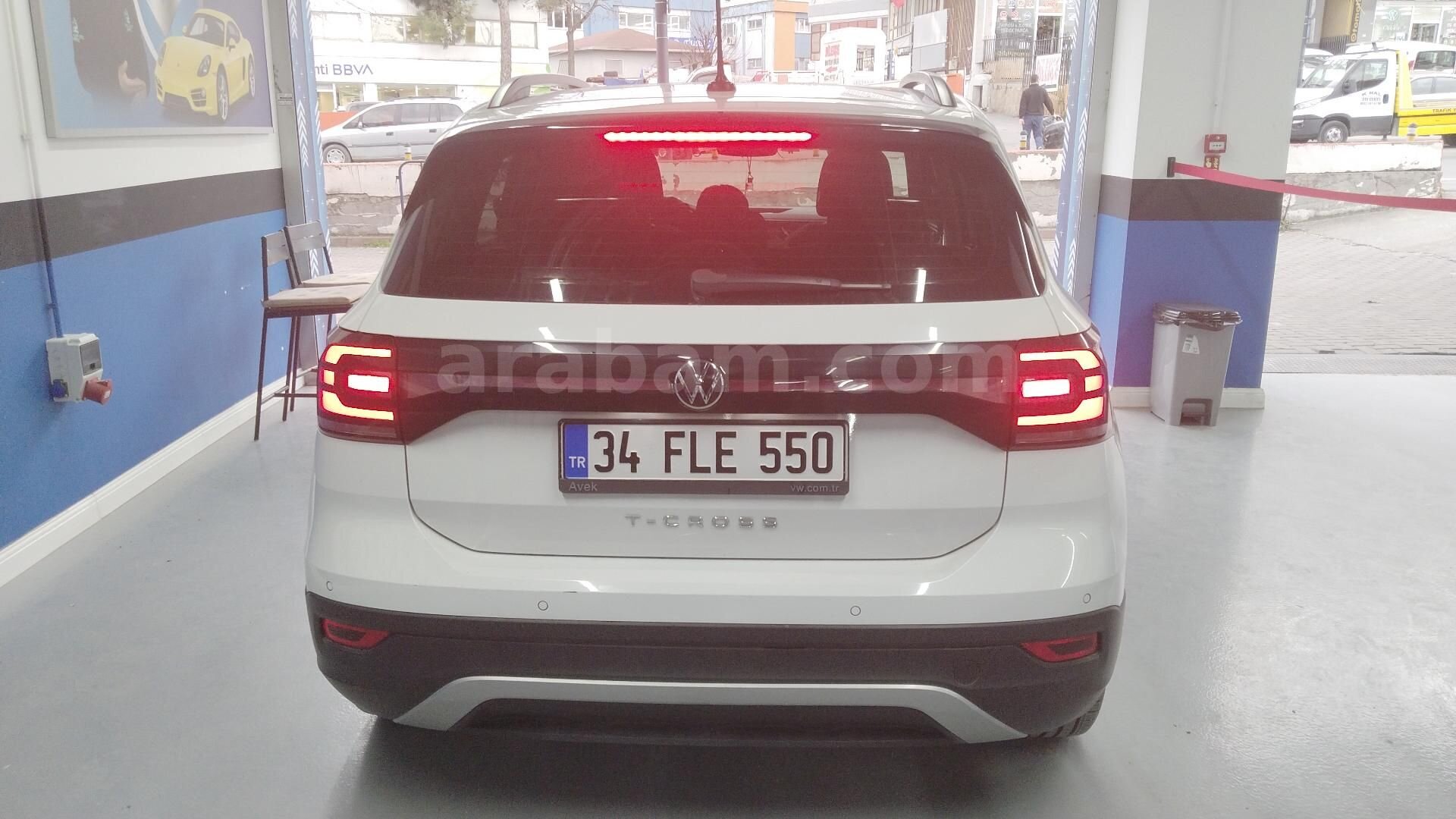 Sahibinden Volkswagen T-Cross 1.0 TSI Life 2022 Model Erzurum 45.000 km Beyaz 7