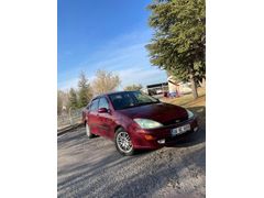 Sahibinden Ford Focus 2.0 Ghia 2001 Model