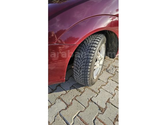 Sahibinden Ford Focus 2.0 Ghia 2001 Model