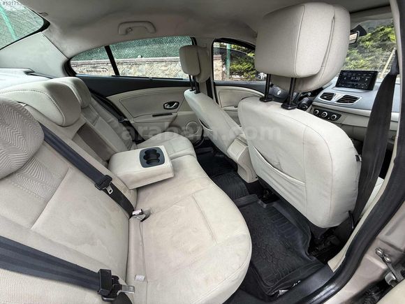 2010 RENAULT FLUENCE 105HP DİZEL MANUEL
