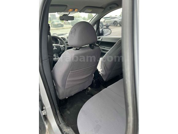 Sahibinden Mitsubishi Colt 1.3 Elegance 2012 Model 