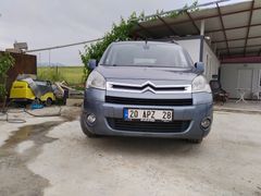 Sahibinden Citroen Berlingo 1.6 Multispace 2012 Model 