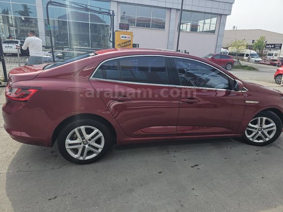 Sahibinden Renault Megane 1.6 Joy 2018 Model