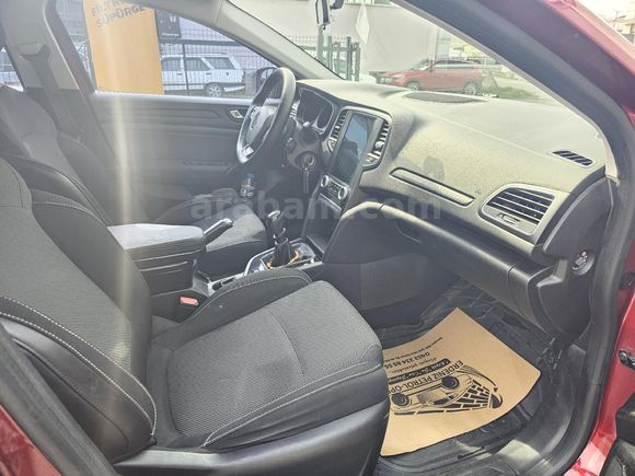 Sahibinden Renault Megane 1.6 Joy 2018 Model