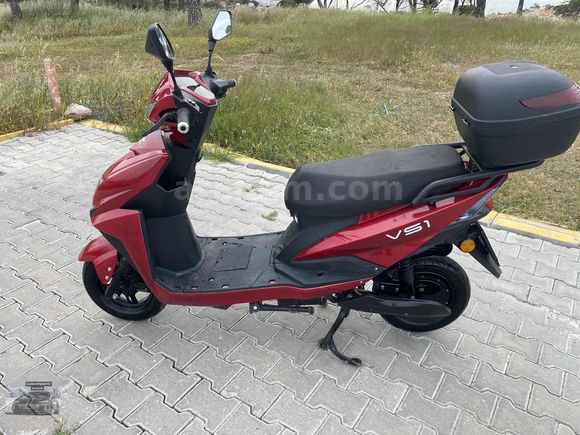 2025 VOLTA ELEKTRİKLİ SCOOTER 6 AKÜLÜ 58km MENZİL 2000W, 720kmde