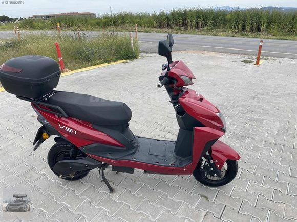 2025 VOLTA ELEKTRİKLİ SCOOTER 6 AKÜLÜ 58km MENZİL 2000W, 720kmde