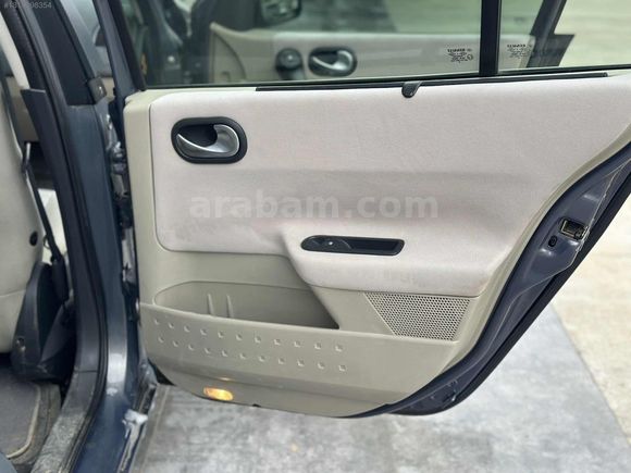 C&K AUTO'DAN 89.000 KM'DE MEGANE