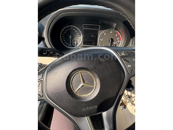 Sahibinden Mercedes - Benz B 180 CDI BlueEFFICIENCY Style 2014 Model