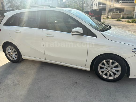 Sahibinden Mercedes - Benz B 180 CDI BlueEFFICIENCY Style 2014 Model