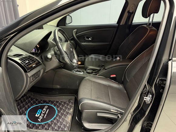 2014 MEGANE GT-LİNE+CAM.TAVN+OTOMATİK+NAVİ+ANAHTRSZ.GİRİS+BAYİ