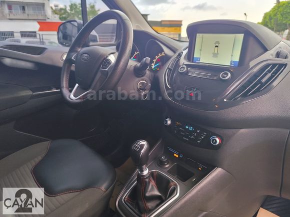 Yetkili Bayiden/Titanium Plus/Düşük Km/Temiz/Servis Bakımlı