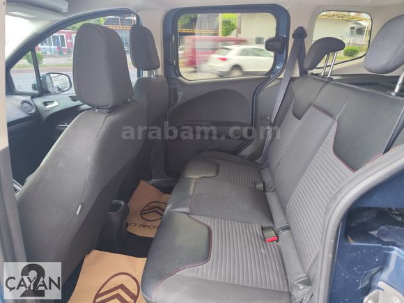 Yetkili Bayiden/Titanium Plus/Düşük Km/Temiz/Servis Bakımlı