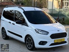ÇELEBİ OTOMOTİV'den HATASIZ BOYASIZ EMSALSİZ FORD COURİER